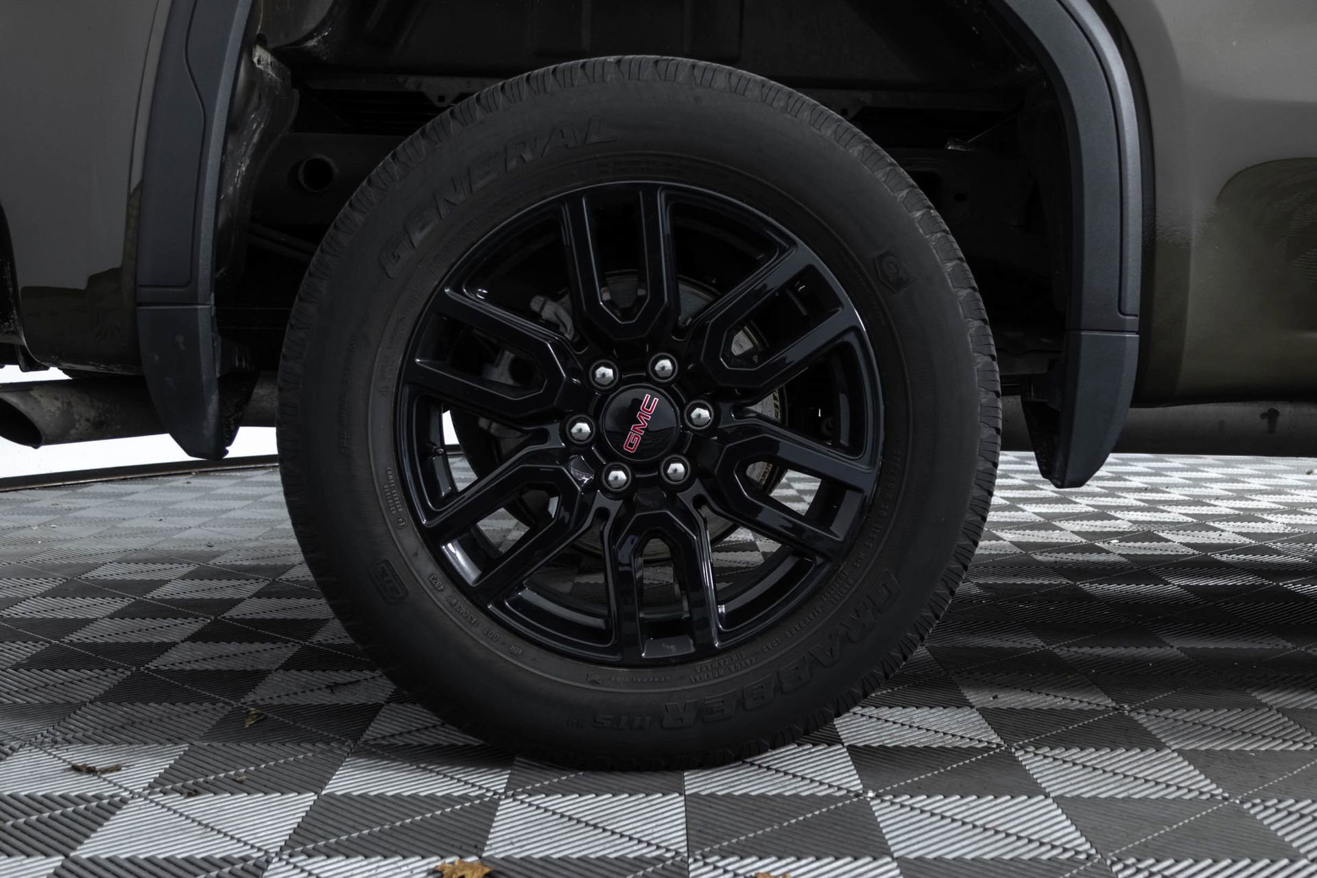 Certified 2024 GMC Sierra 1500 Elevation AWD/4WD image 44