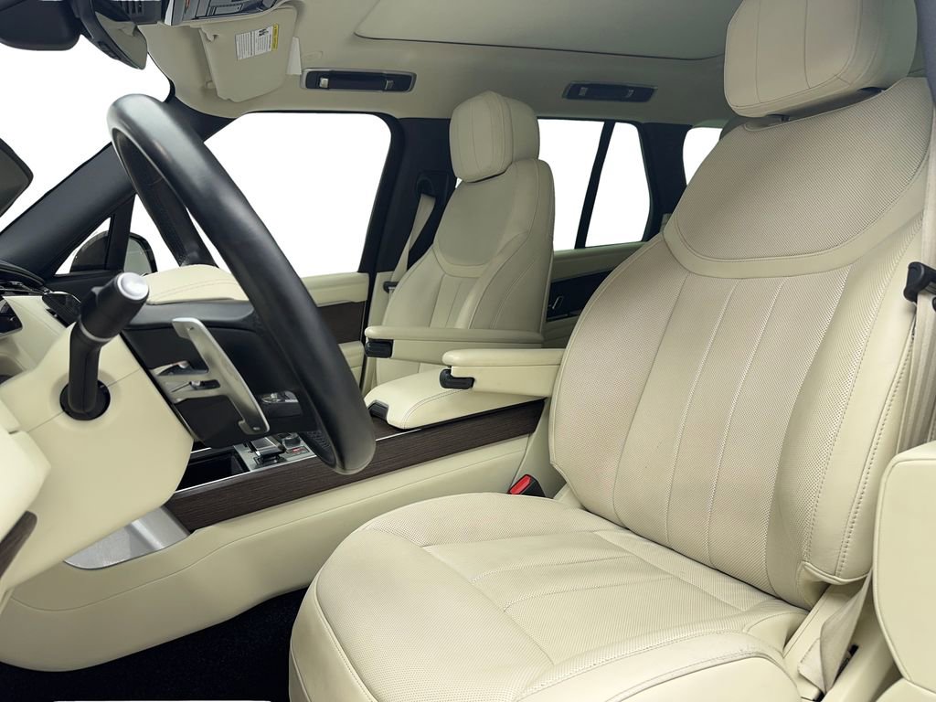 Used 2023 Land Rover Range Rover SE image 39