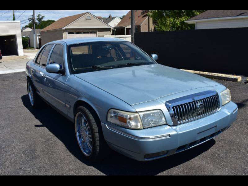 Used 2010 Mercury Grand Marquis LS RWD image 2