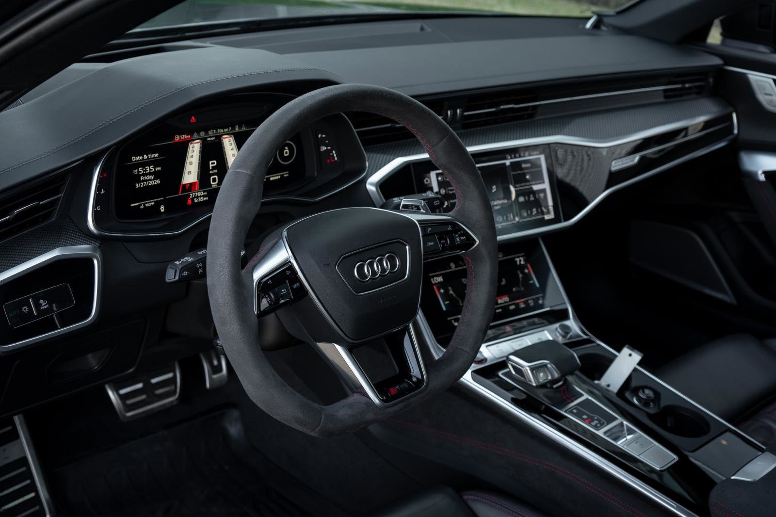 Certified 2024 Audi RS 6 performance AWD/4WD image 24