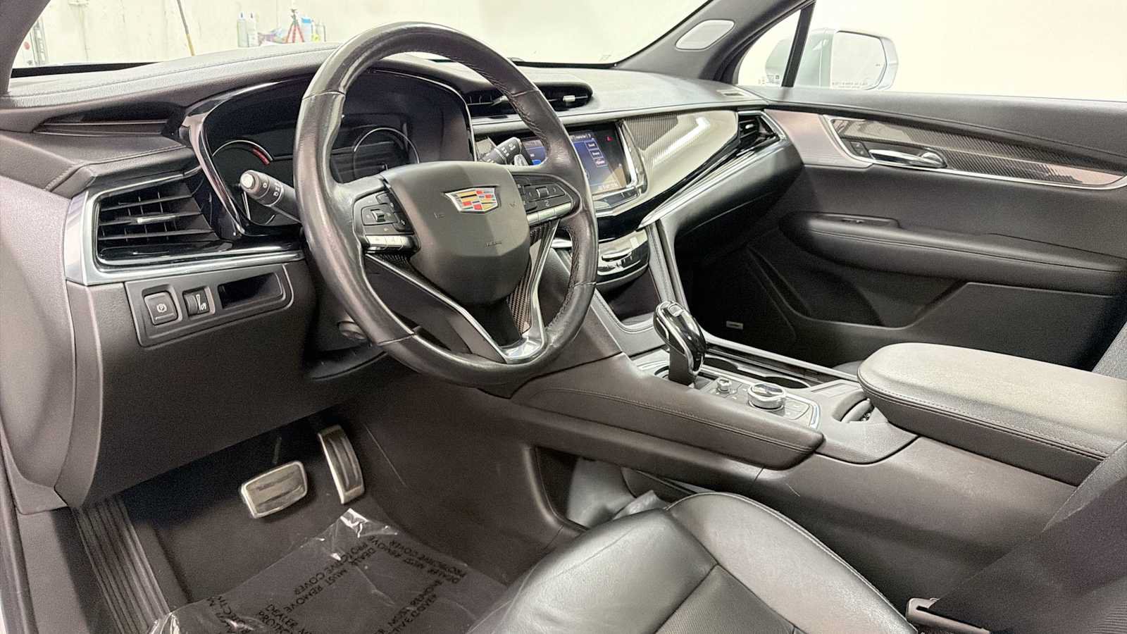 Used 2020 Cadillac XT6 Sport AWD/4WD image 12
