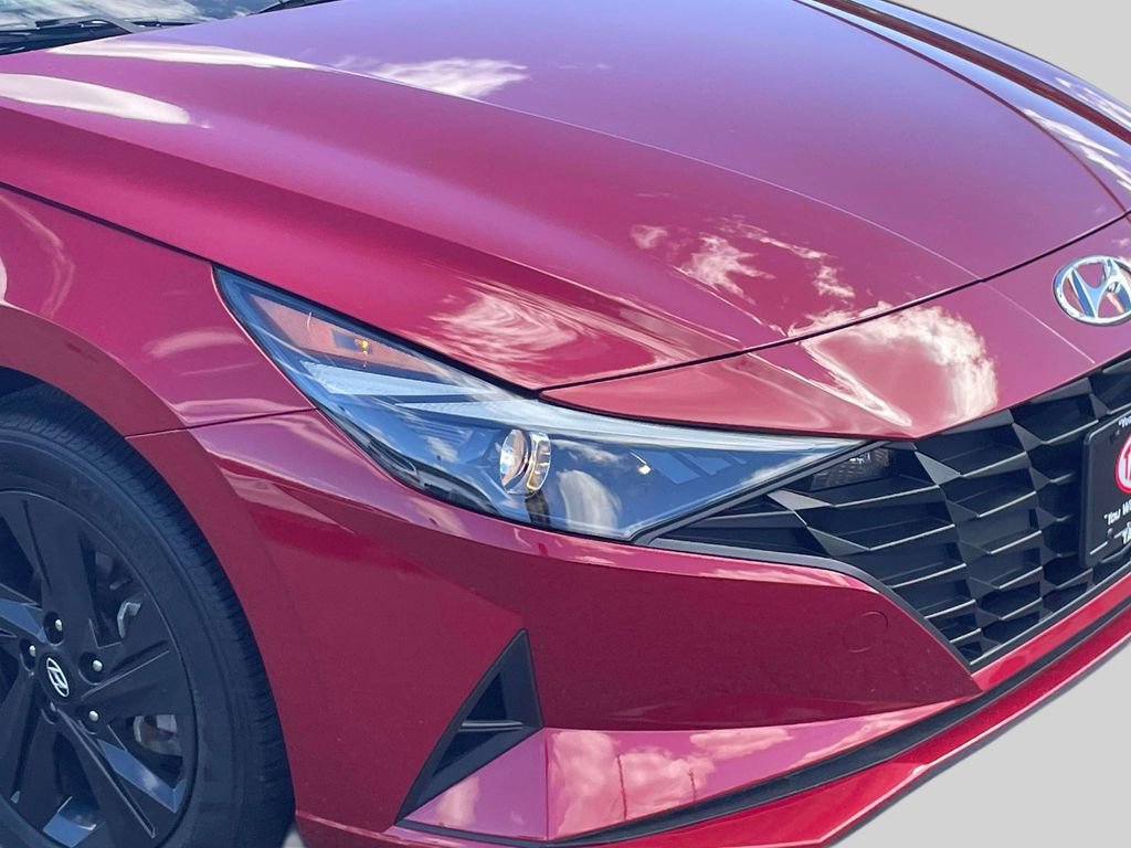 Used 2023 Hyundai Elantra SEL w/ Cargo Package image 10
