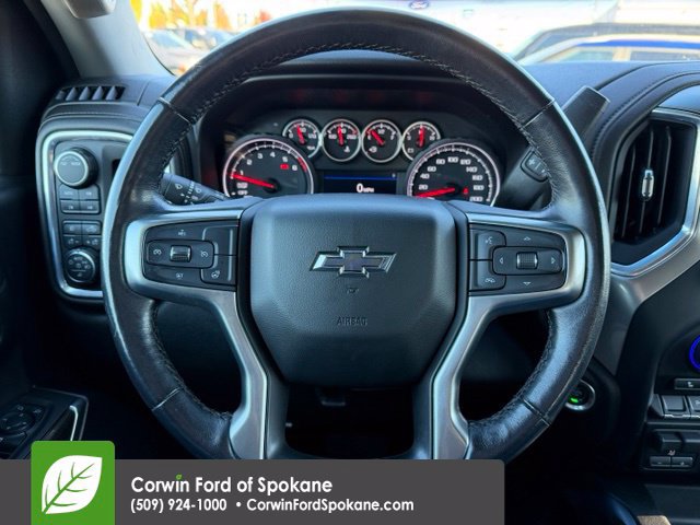 Used 2021 Chevrolet Silverado 1500 LT Trail Boss w/ Convenience Package II AWD/4WD image 23