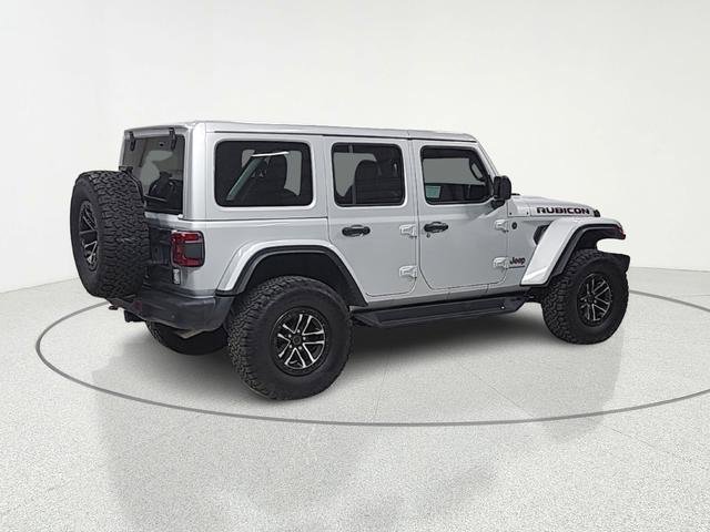 Used 2024 Jeep Wrangler Unlimited Rubicon AWD/4WD image 13