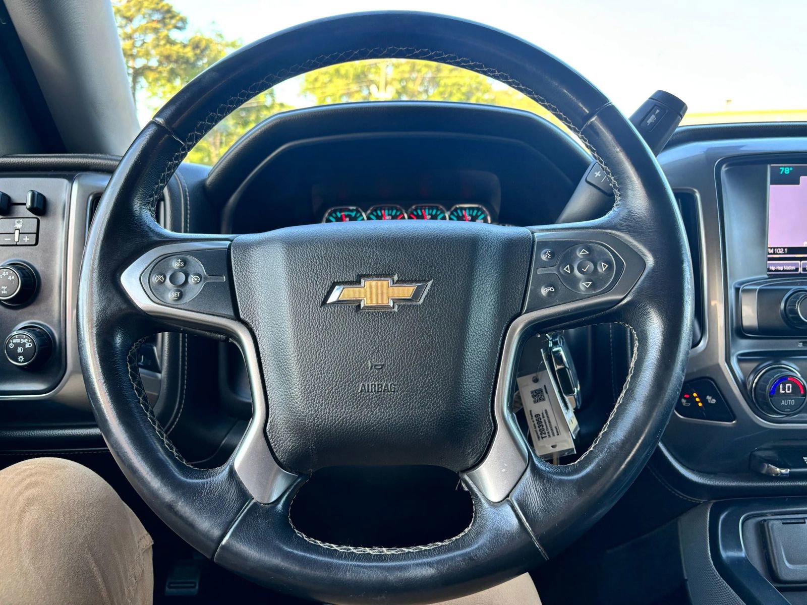 Used 2016 Chevrolet Silverado 1500 LTZ AWD/4WD image 26