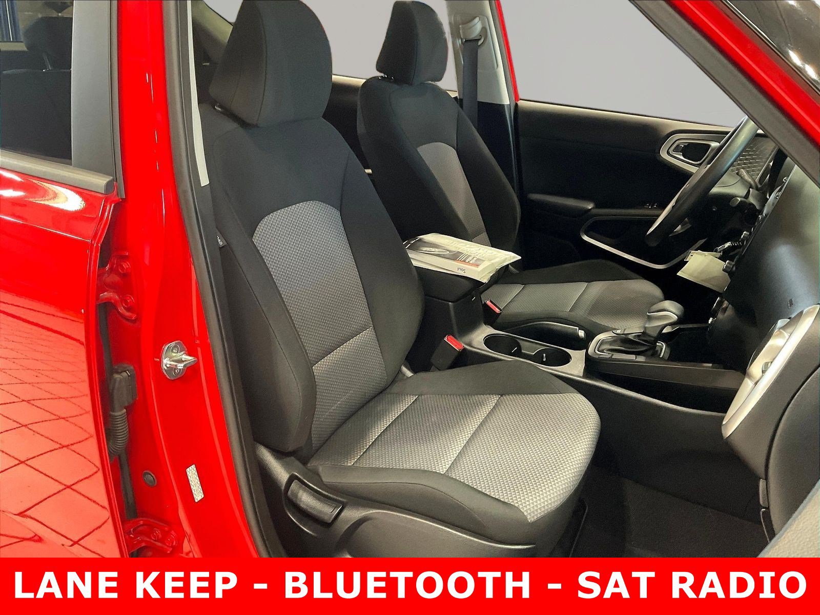 Used 2022 Kia Soul LX w/ Technology Package FWD image 28