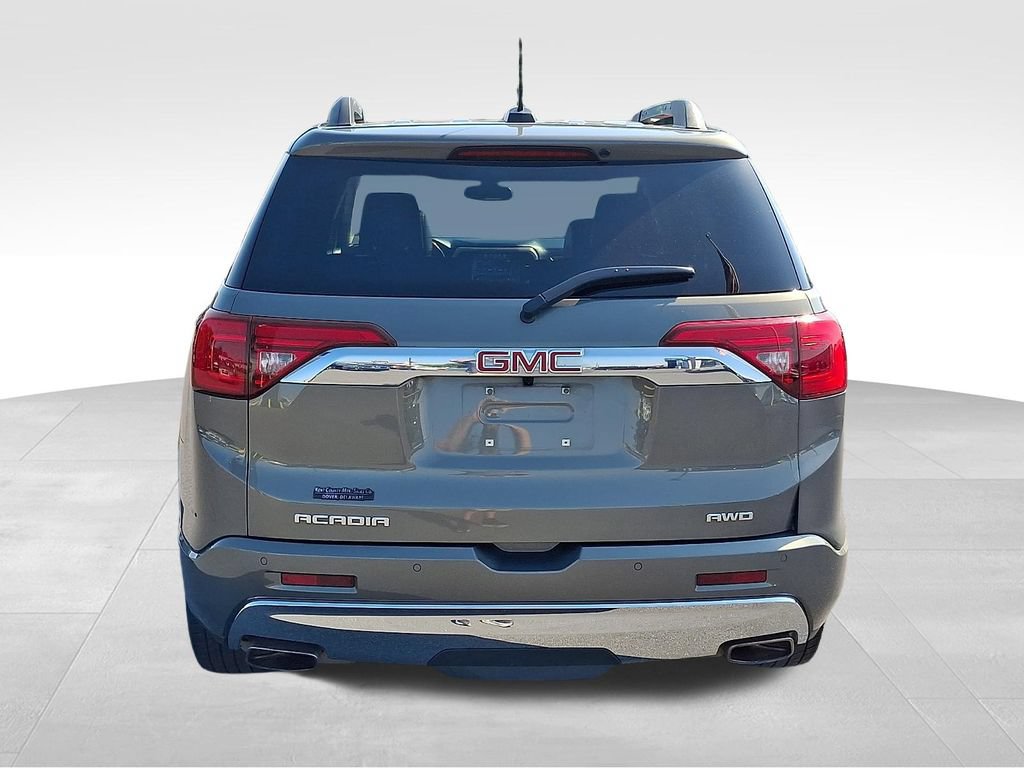 Used 2018 GMC Acadia Denali w/ Technology Package AWD/4WD image 5