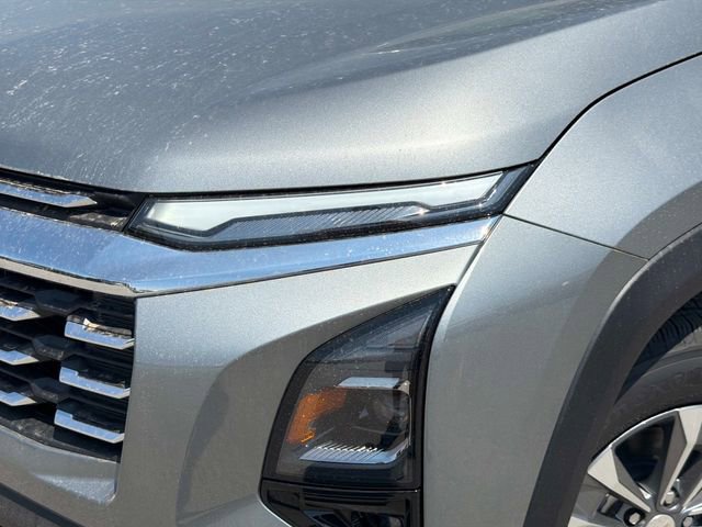 New 2026 Chevrolet Equinox LT w/ Safety and Technology Package FWD image 9