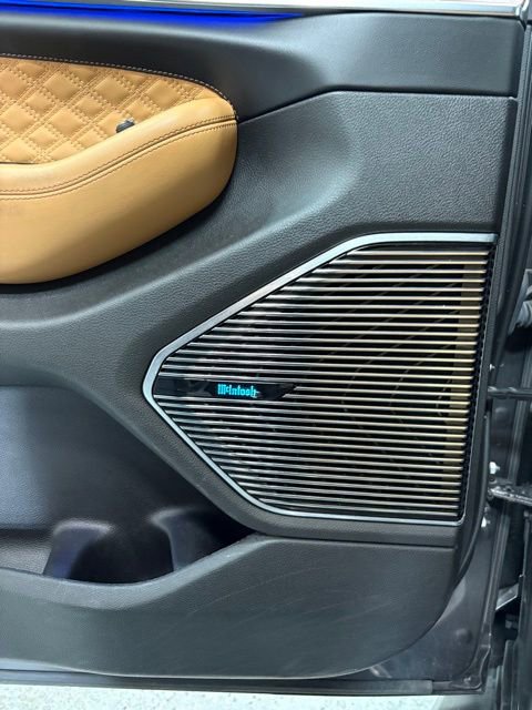 Used 2022 Jeep Grand Cherokee L Summit w/ Advanced Protech Group IV image 19