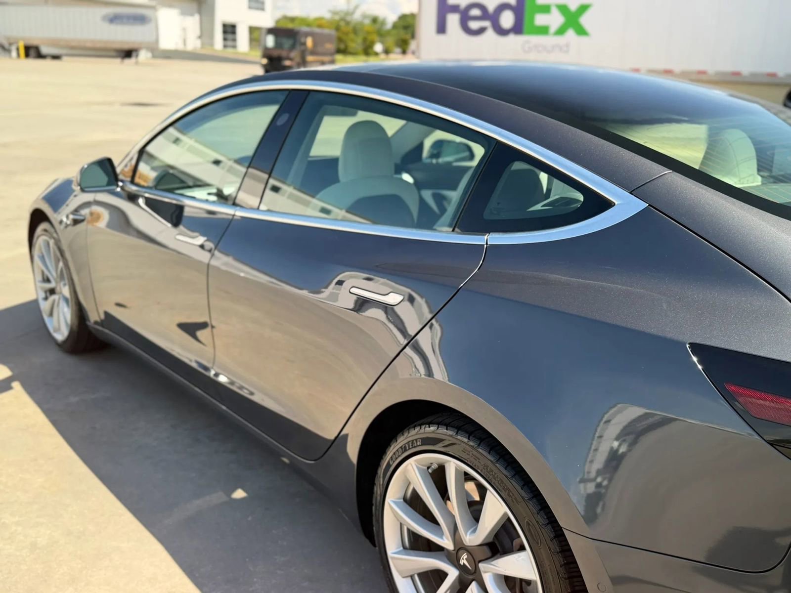 Used 2019 Tesla Model 3 Mid Range RWD image 13