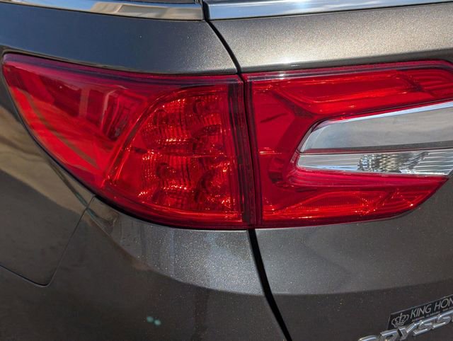Used 2018 Honda Odyssey EX image 11