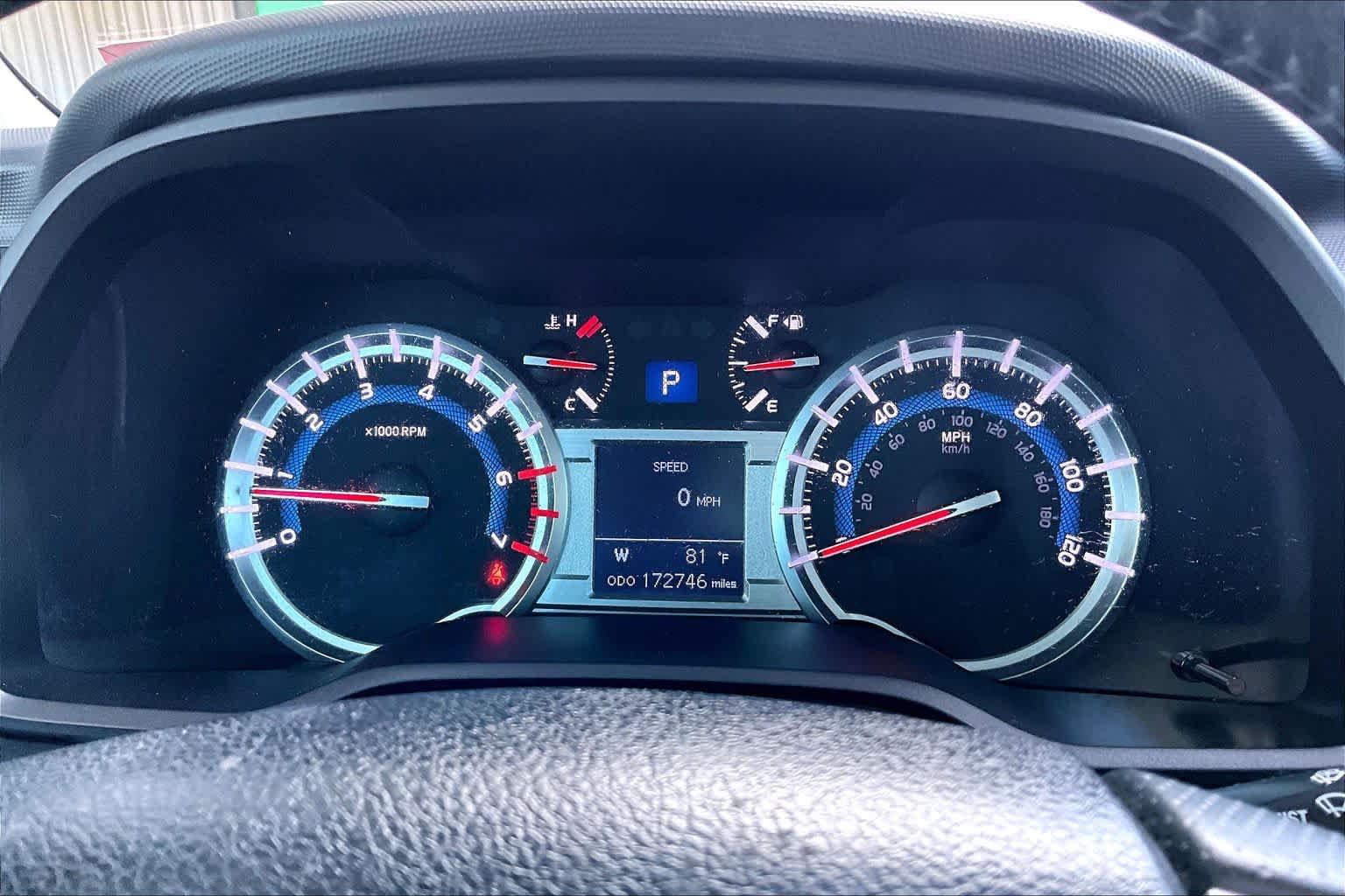 Used 2015 Toyota 4Runner Limited AWD/4WD image 26