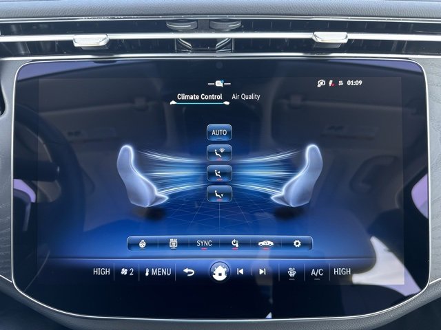 Certified 2024 Mercedes-Benz E 350 4MATIC Sedan image 24