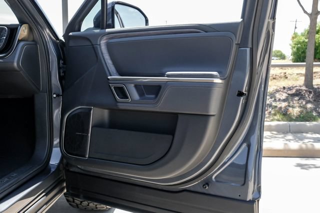 Used 2023 Rivian R1S Adventure AWD/4WD image 51