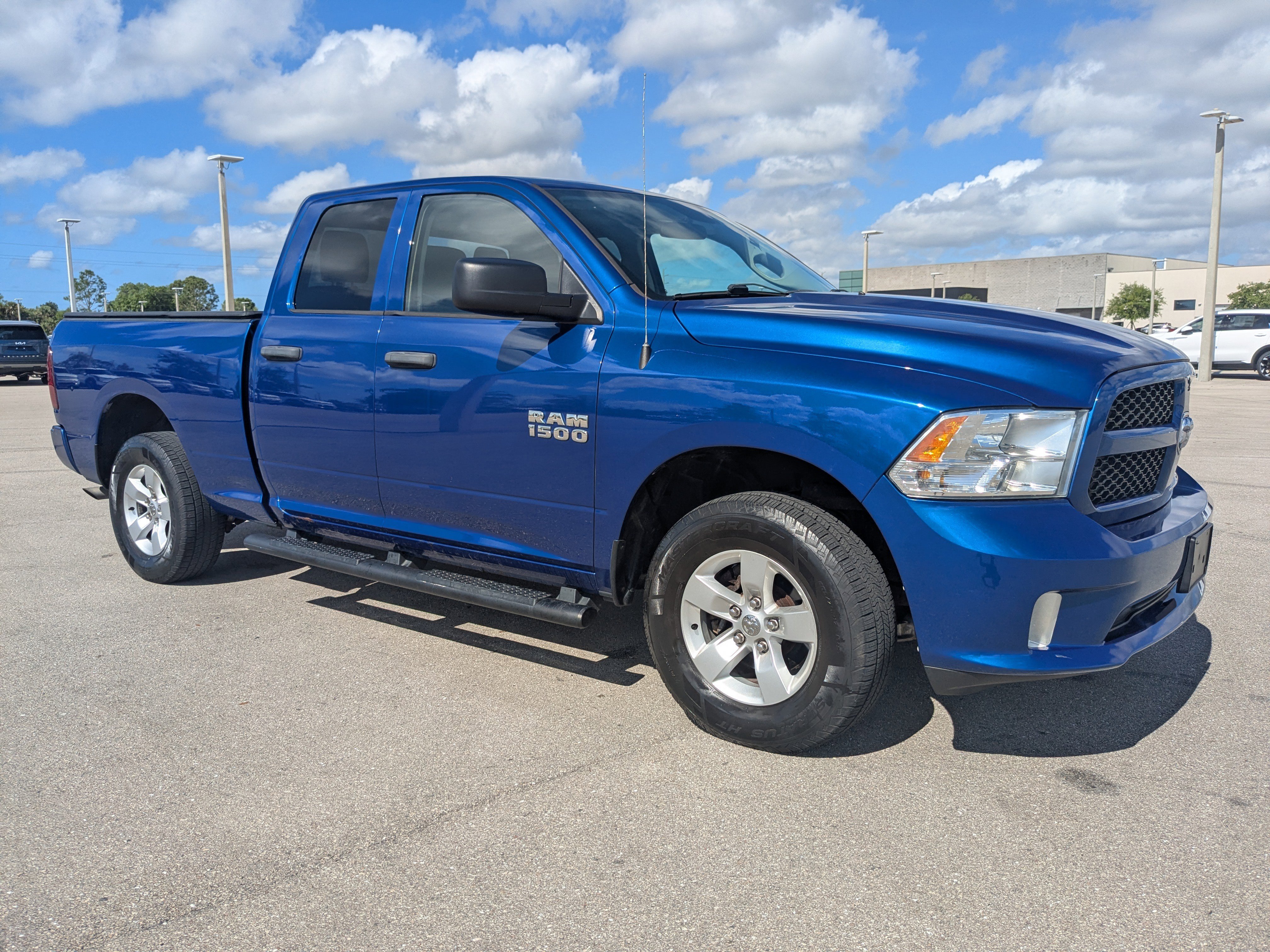 Used 2018 RAM 1500 Express image 2