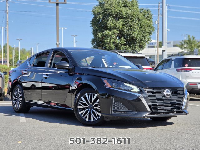 Certified 2025 Nissan Altima 2.5 SV FWD image 19