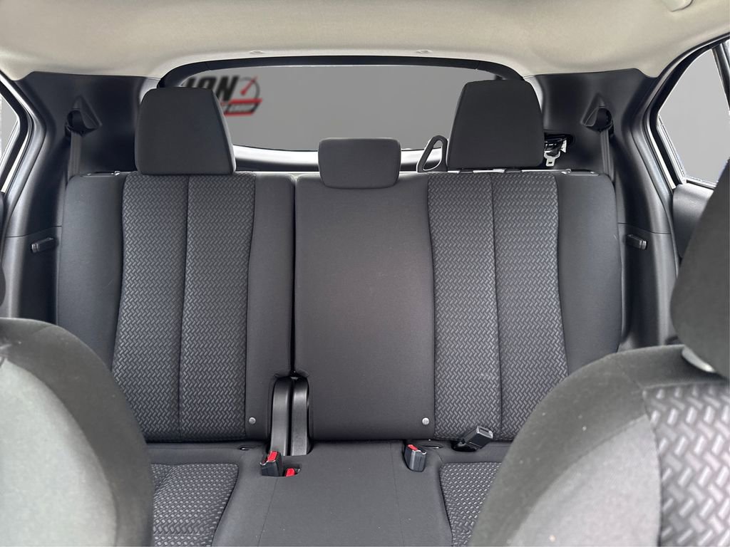 Used 2022 Mitsubishi Eclipse Cross LE image 17