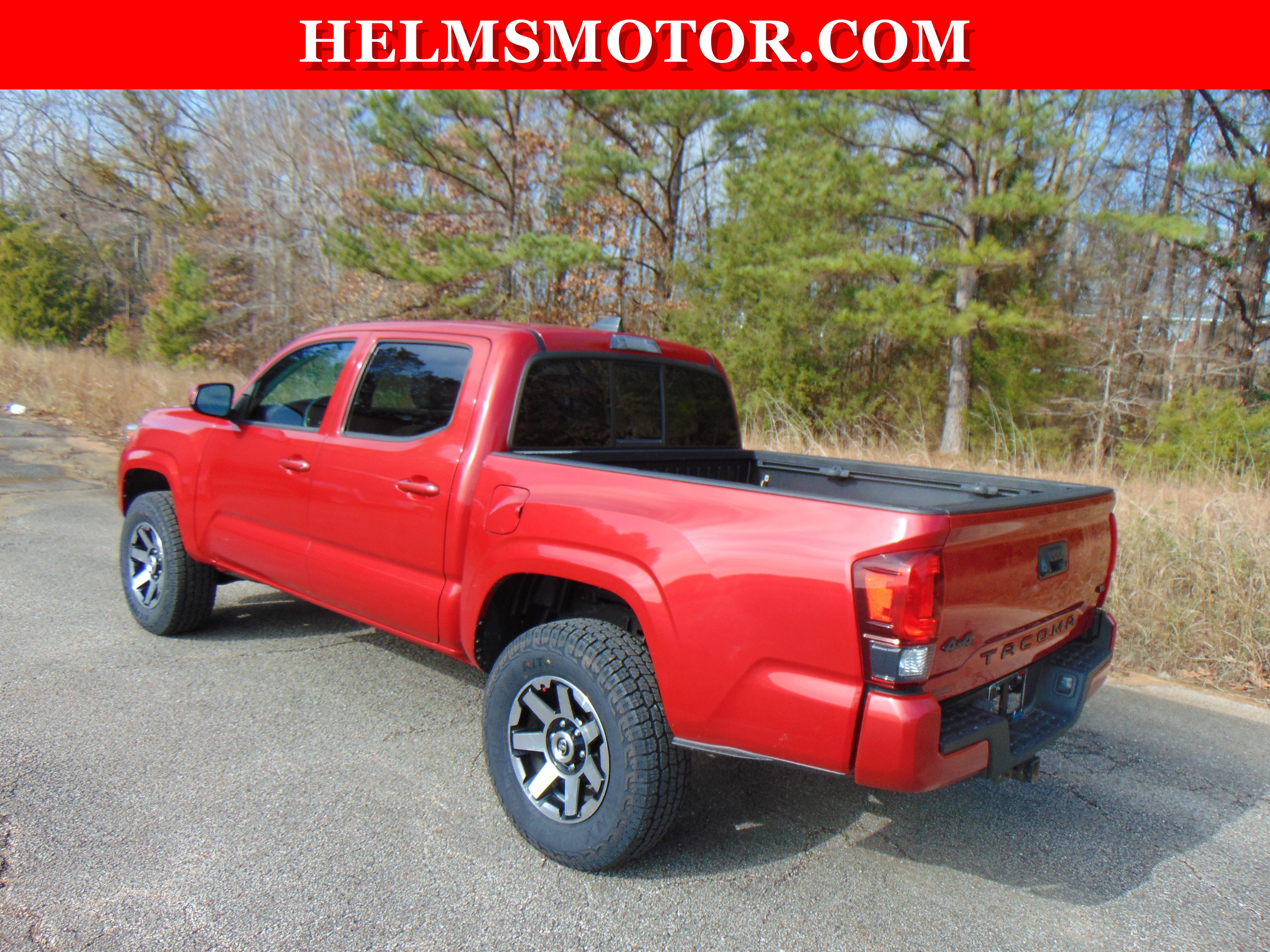 Used 2020 Toyota Tacoma SR image 8