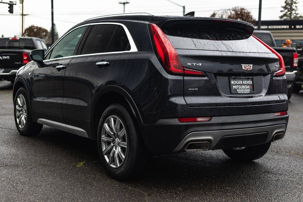 Used 2023 Cadillac XT4 Premium Luxury image 11