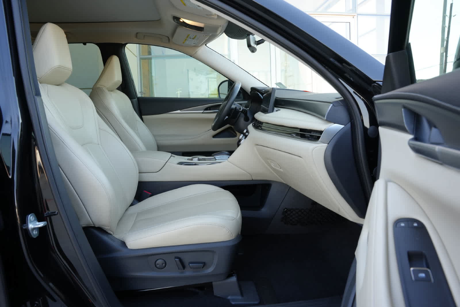 Used 2023 INFINITI QX60 Luxe w/ Cargo Package AWD/4WD image 21