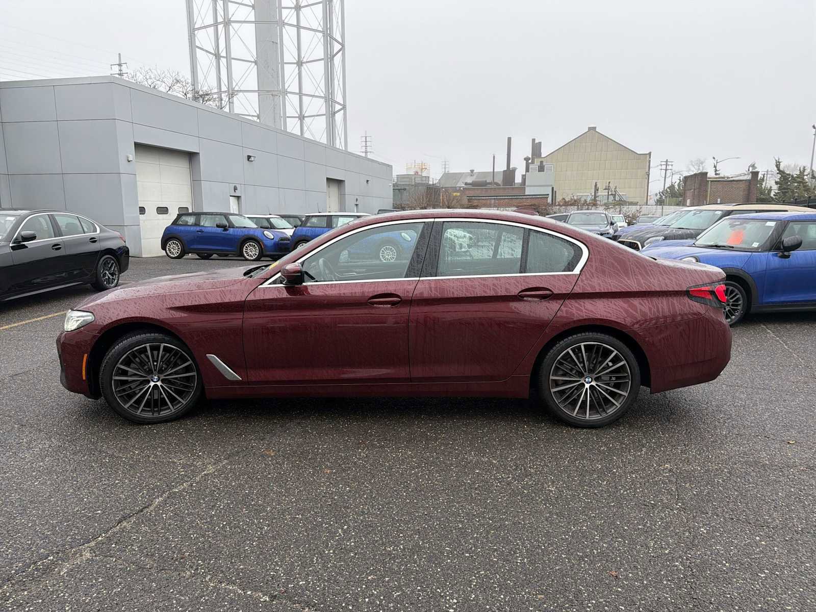 Certified 2023 BMW 530i xDrive w/ Convenience Package image 4