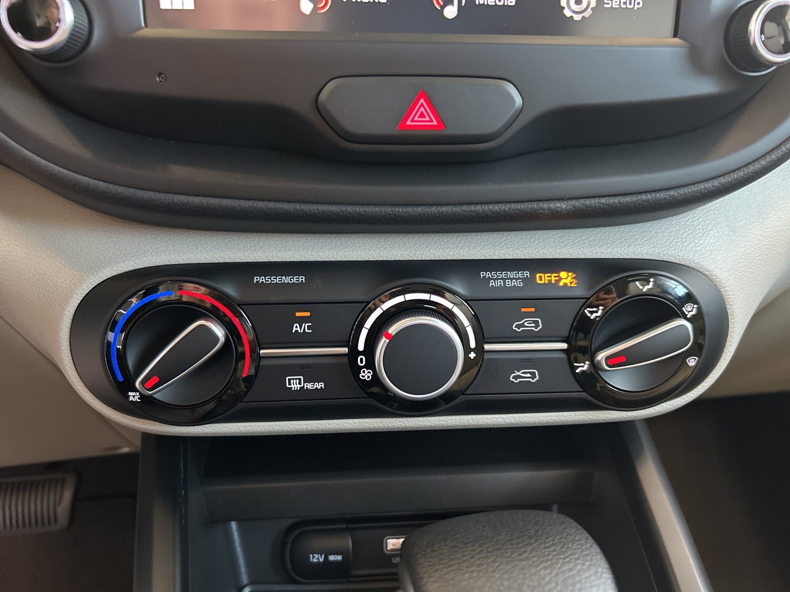 New 2025 Kia Soul LX image 22