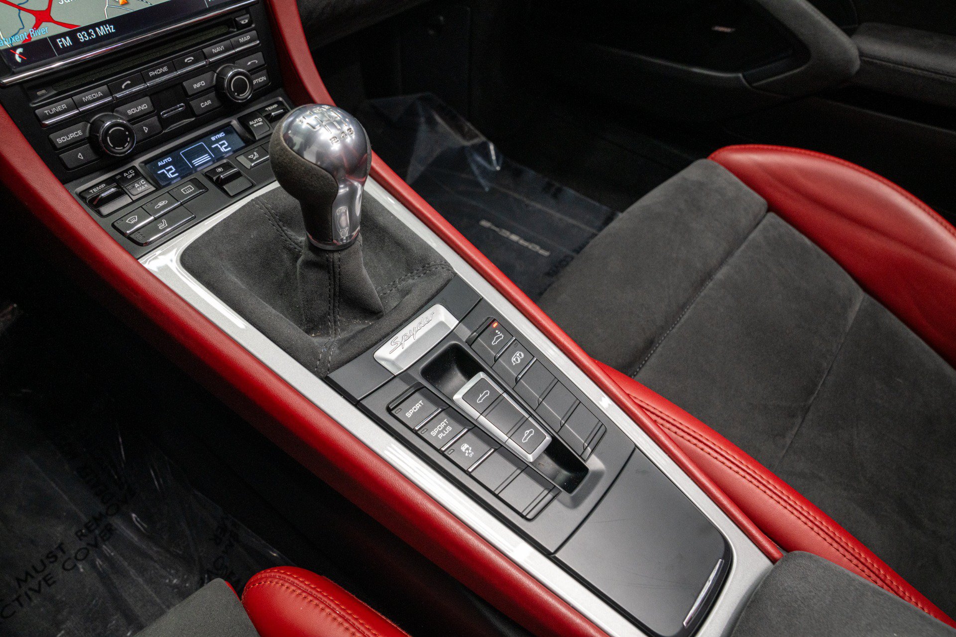 Used 2016 Porsche Boxster Spyder RWD image 32