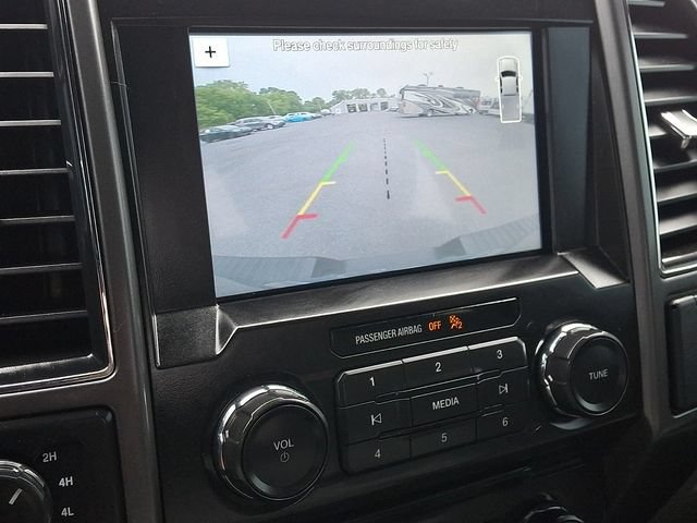 Used 2017 Ford F150 XLT w/ Equipment Group 302A Luxury AWD/4WD image 4
