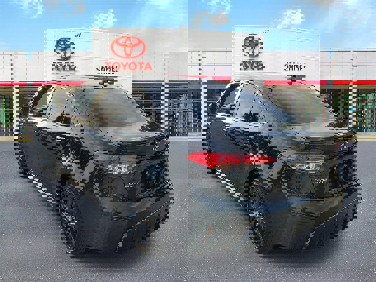 Used 2023 Toyota Corolla SE image 4