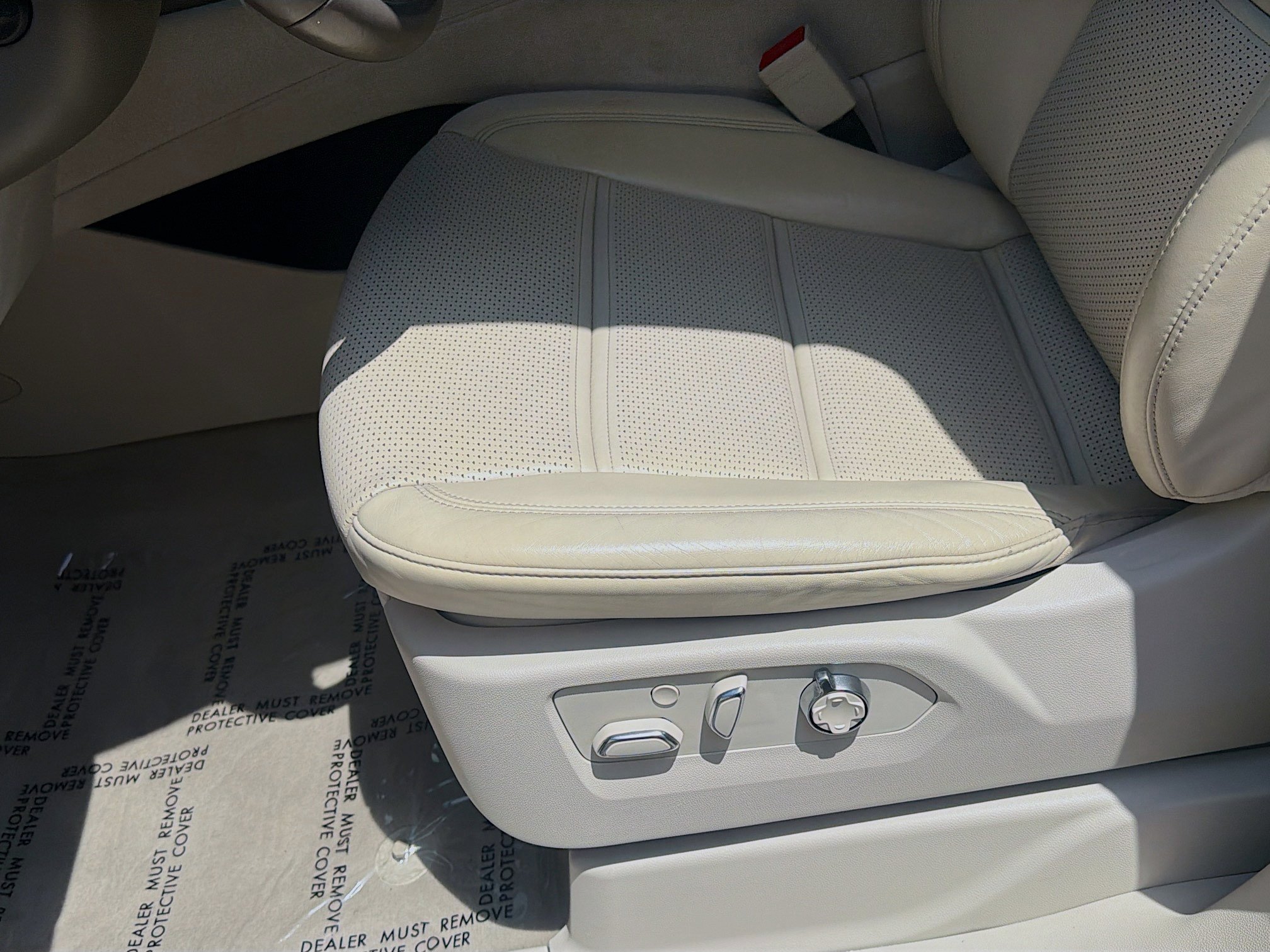 Used 2023 Cadillac Escalade Sport Platinum AWD/4WD image 18