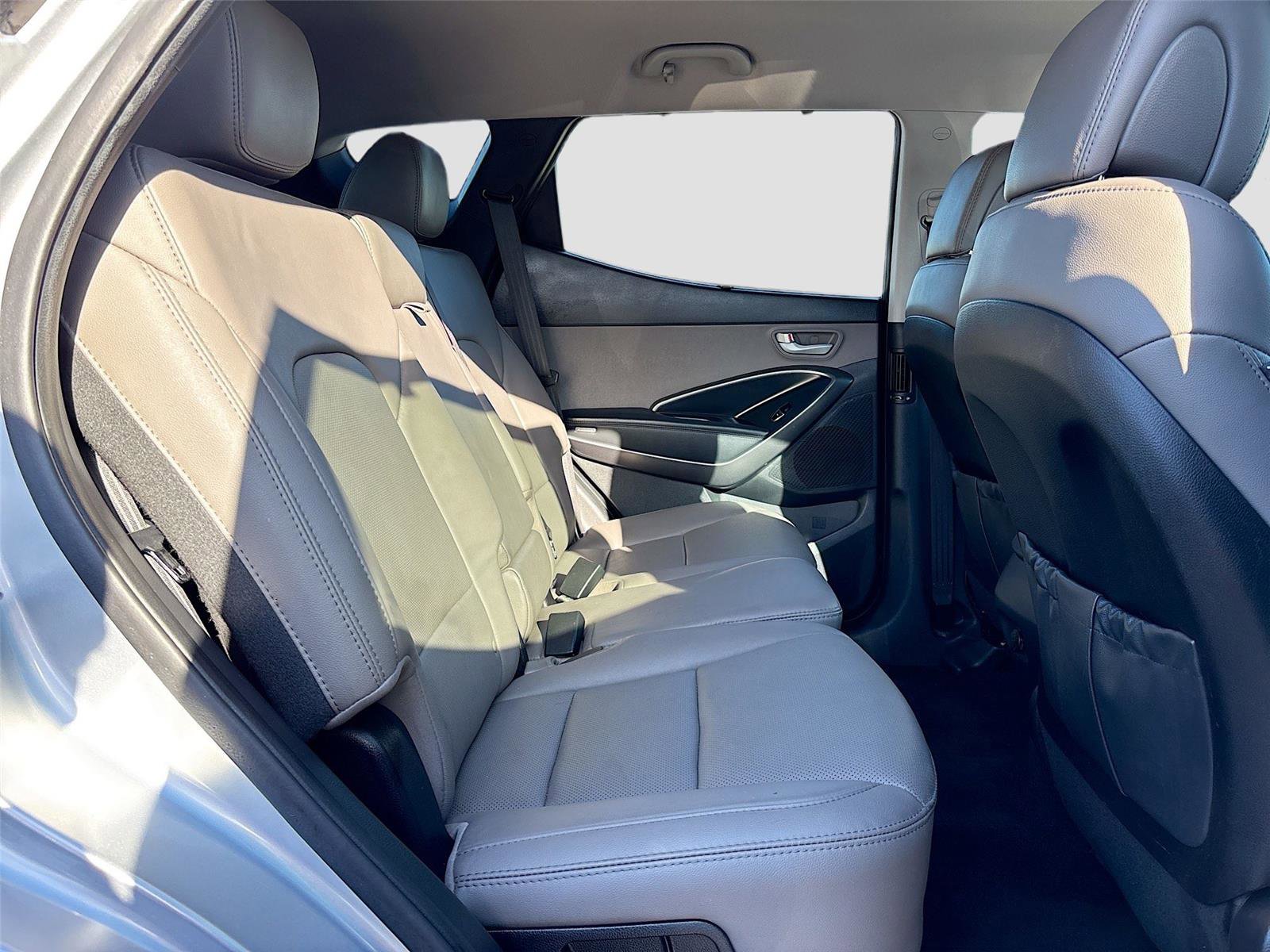 Used 2017 Hyundai Santa Fe Sport 2.0T image 27