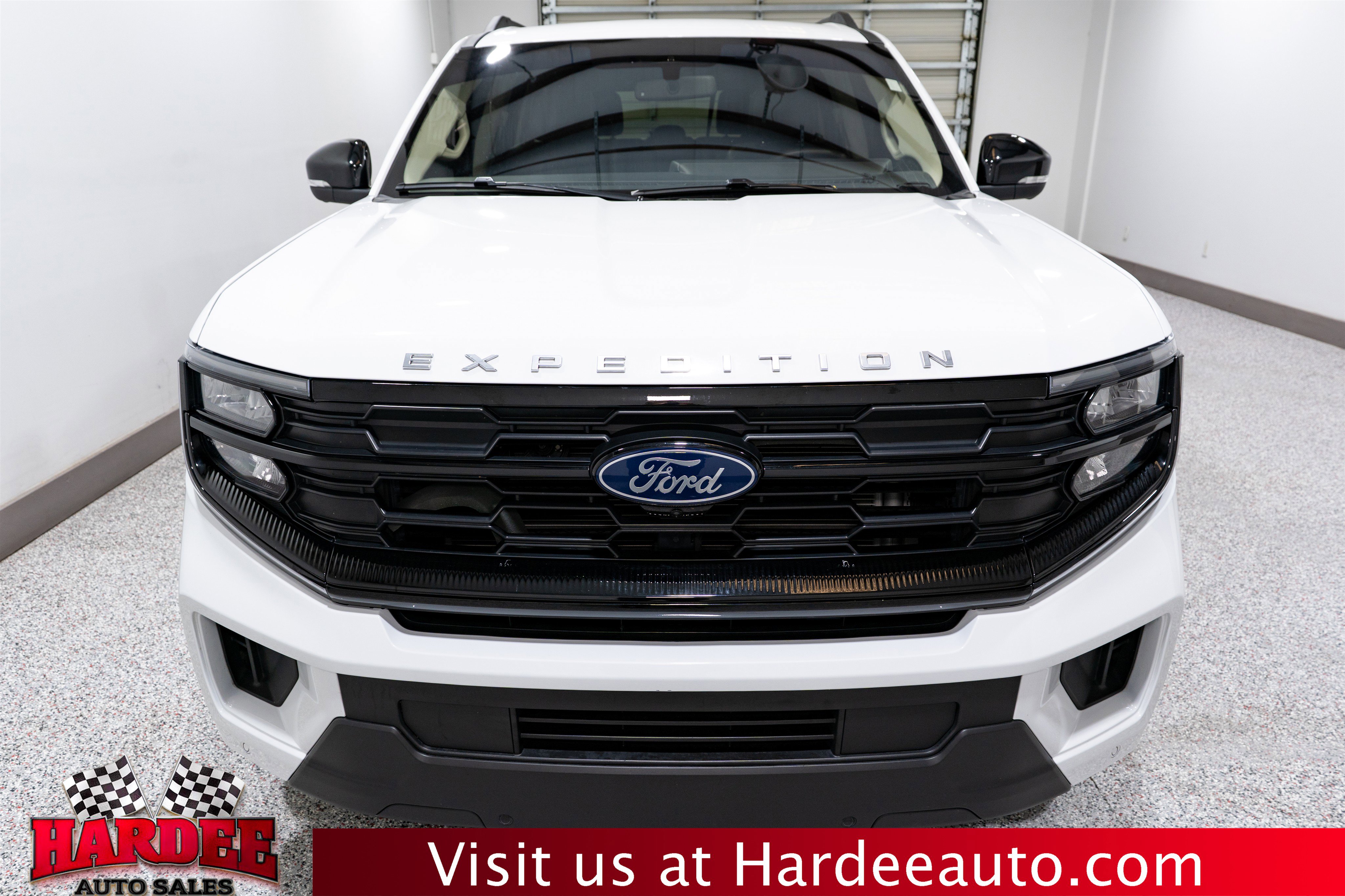 Used 2025 Ford Expedition Active AWD/4WD image 7