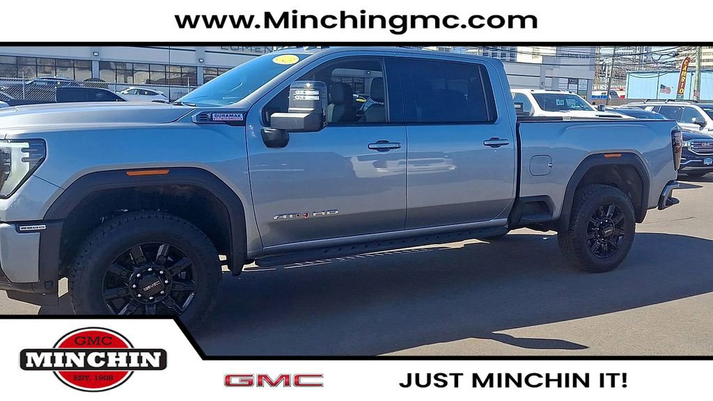 Used 2025 GMC Sierra 2500 AT4 w/ AT4 Premium Plus Package image 3