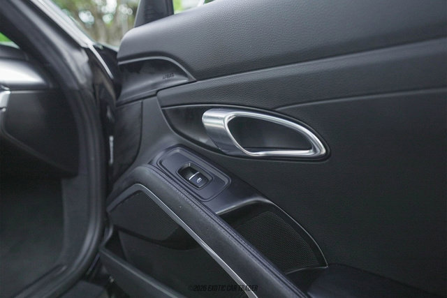 Used 2017 Porsche 911 Carrera S image 28