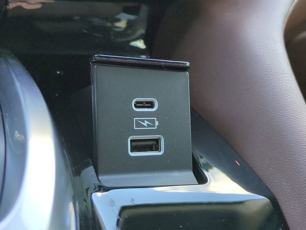 Certified 2024 Acura MDX SH-AWD w/ Technology Package image 23