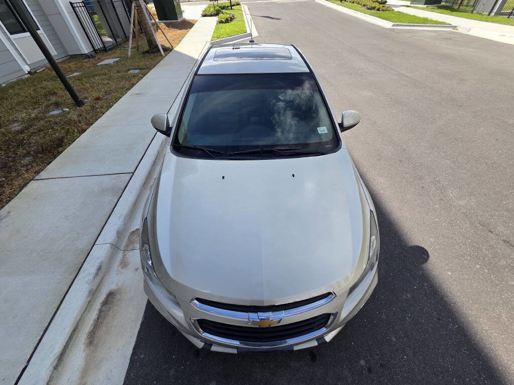 Used 2015 Chevrolet Cruze LTZ w/ Sun, Sound and Sport Package image 3