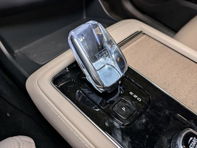 New 2026 Volvo XC90 T8 Ultra w/ Protection Package image 21