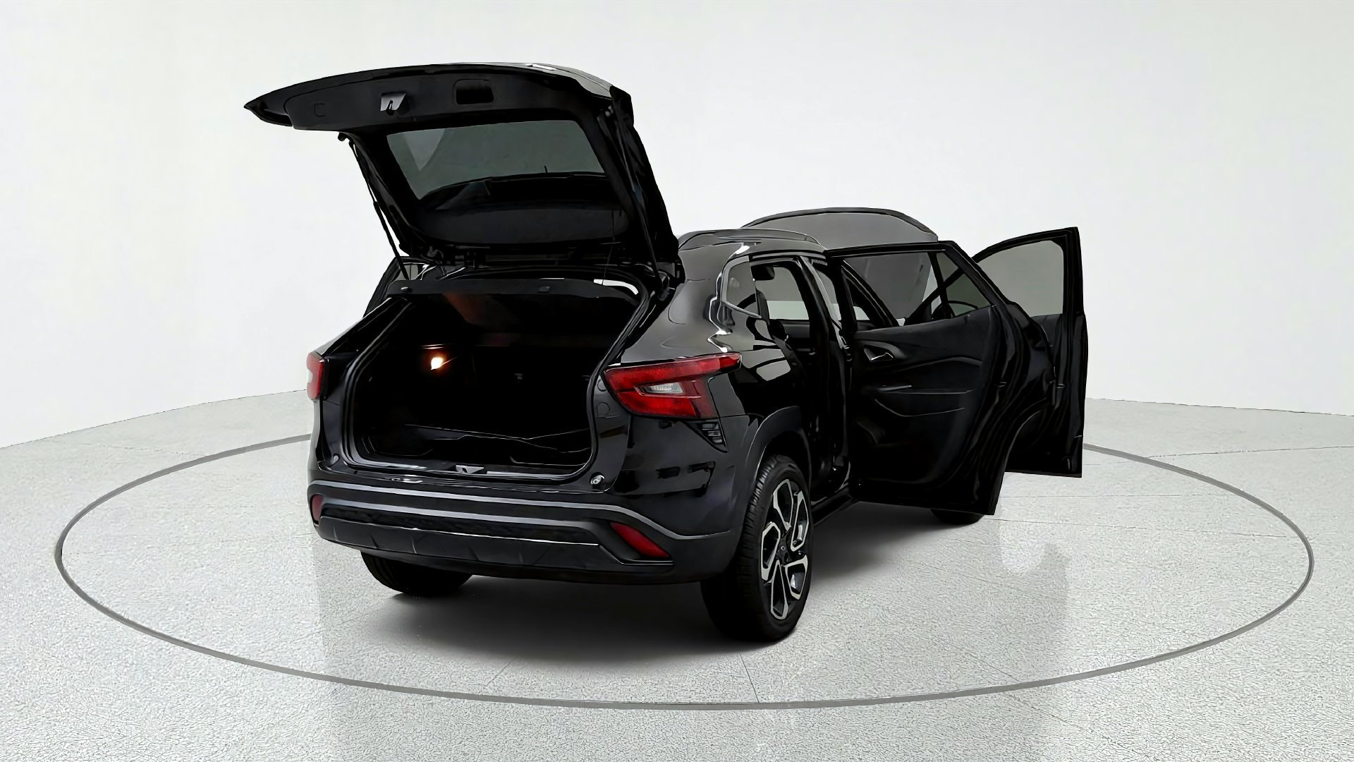 Used 2025 Chevrolet Trax RS w/ Sunroof Package FWD image 12