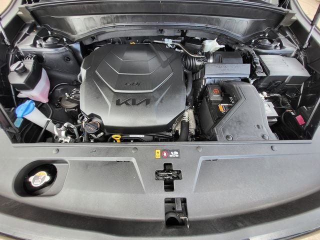 Used 2024 Kia Telluride EX X-Line AWD/4WD image 11