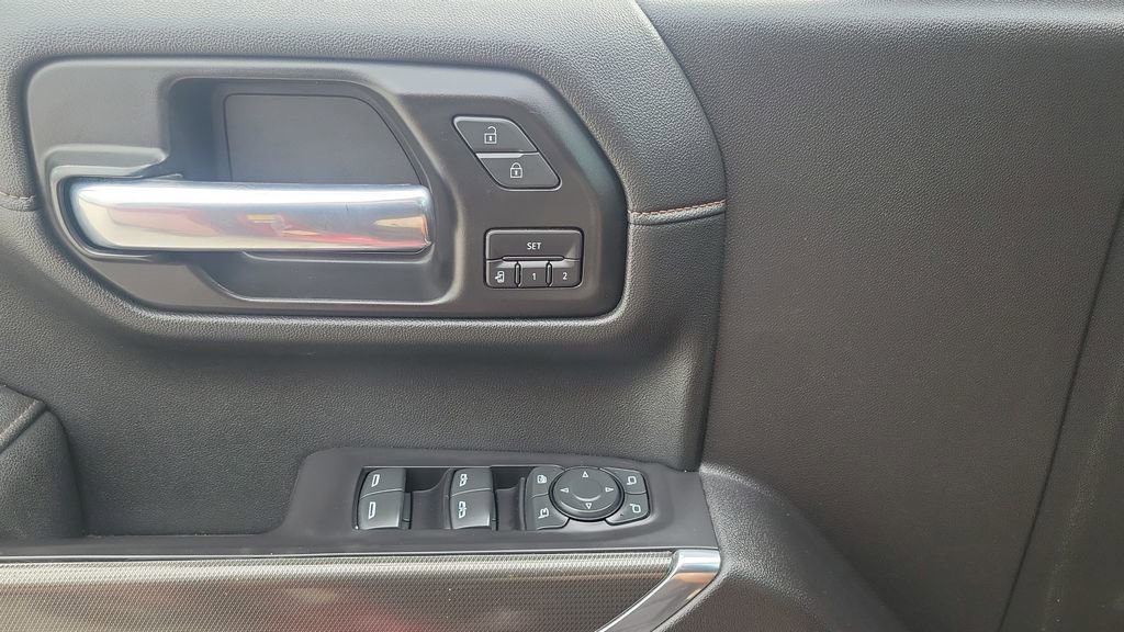 Used 2021 GMC Sierra 1500 AT4 w/ AT4 Value Package image 23