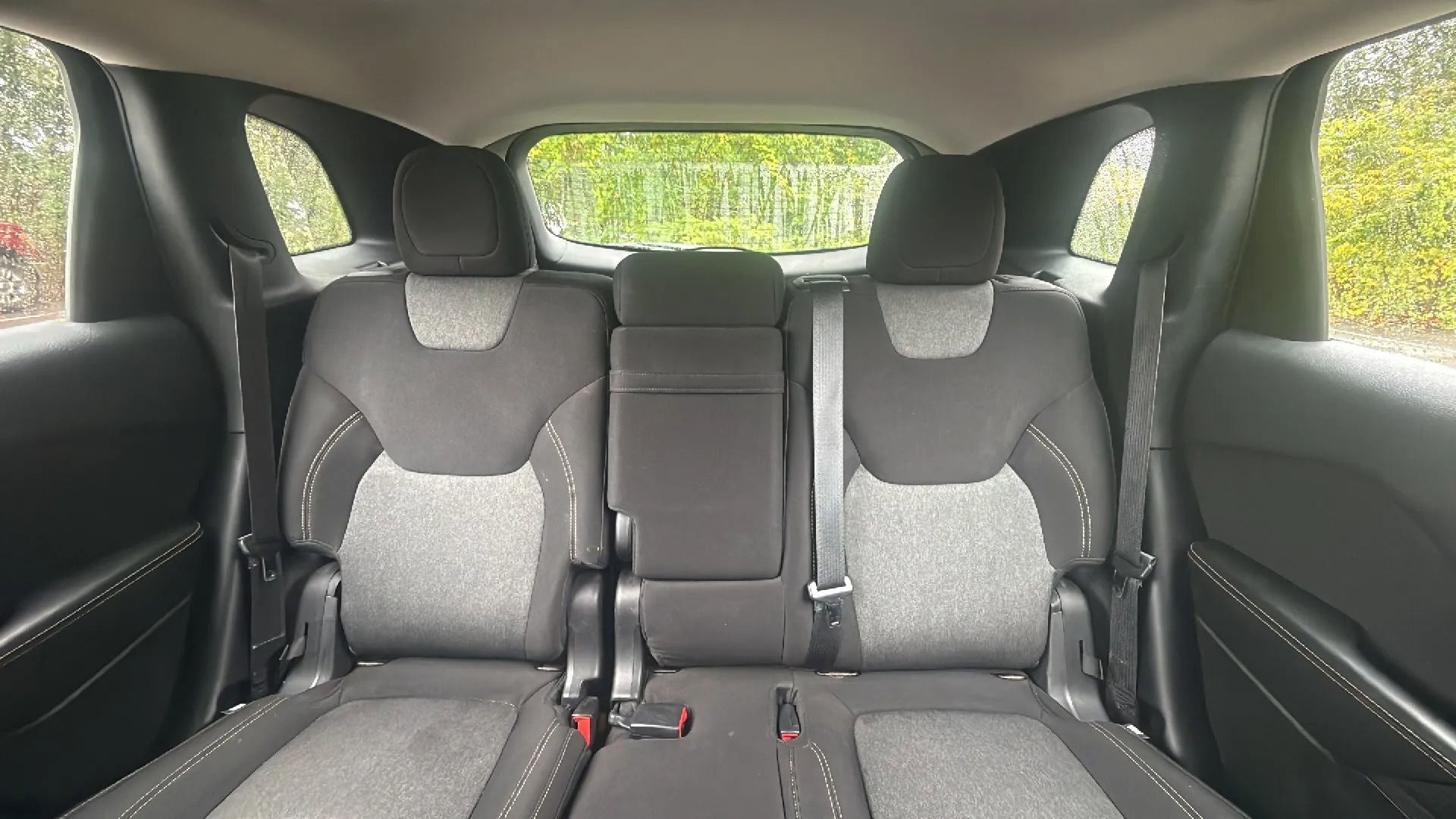 Used 2014 Jeep Cherokee Sport image 21