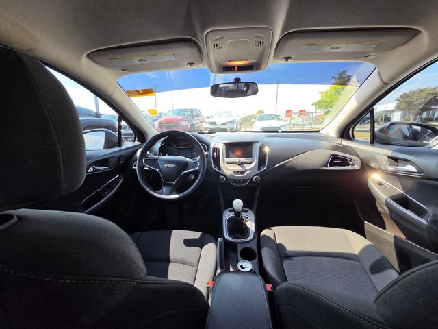 Used 2016 Chevrolet Cruze LS FWD image 22