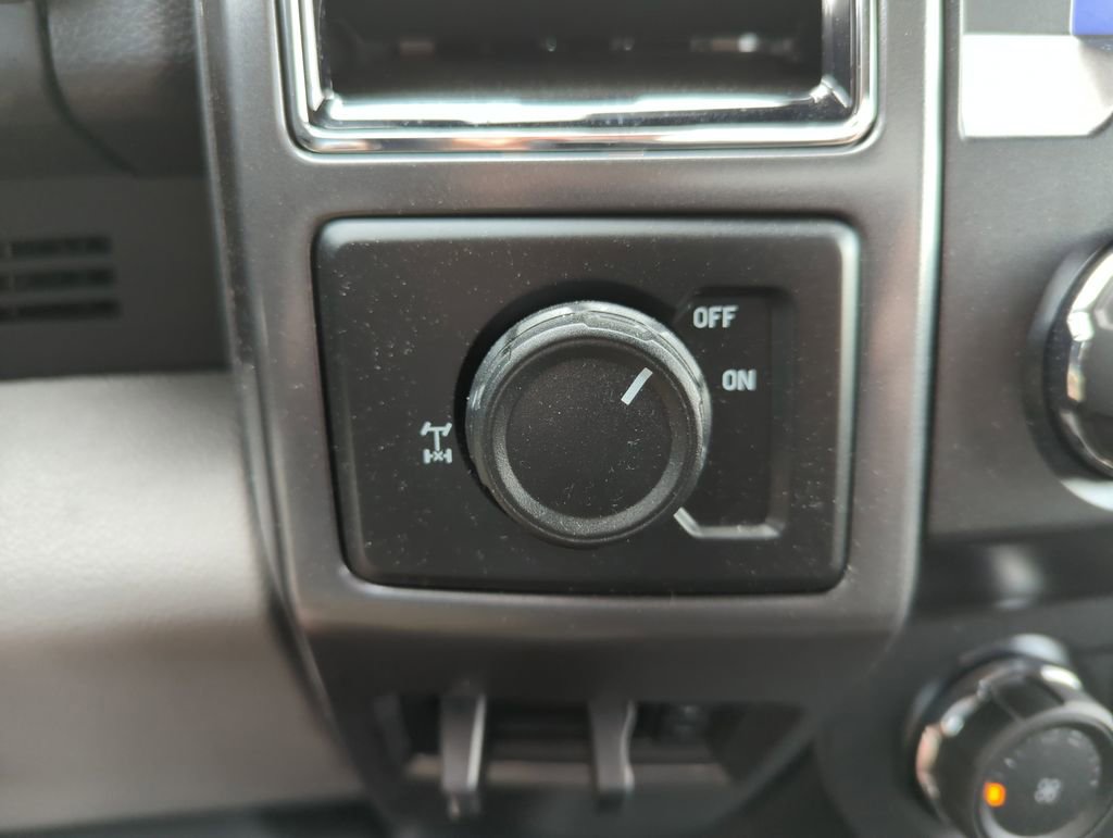 Used 2022 Ford F350 XLT image 24