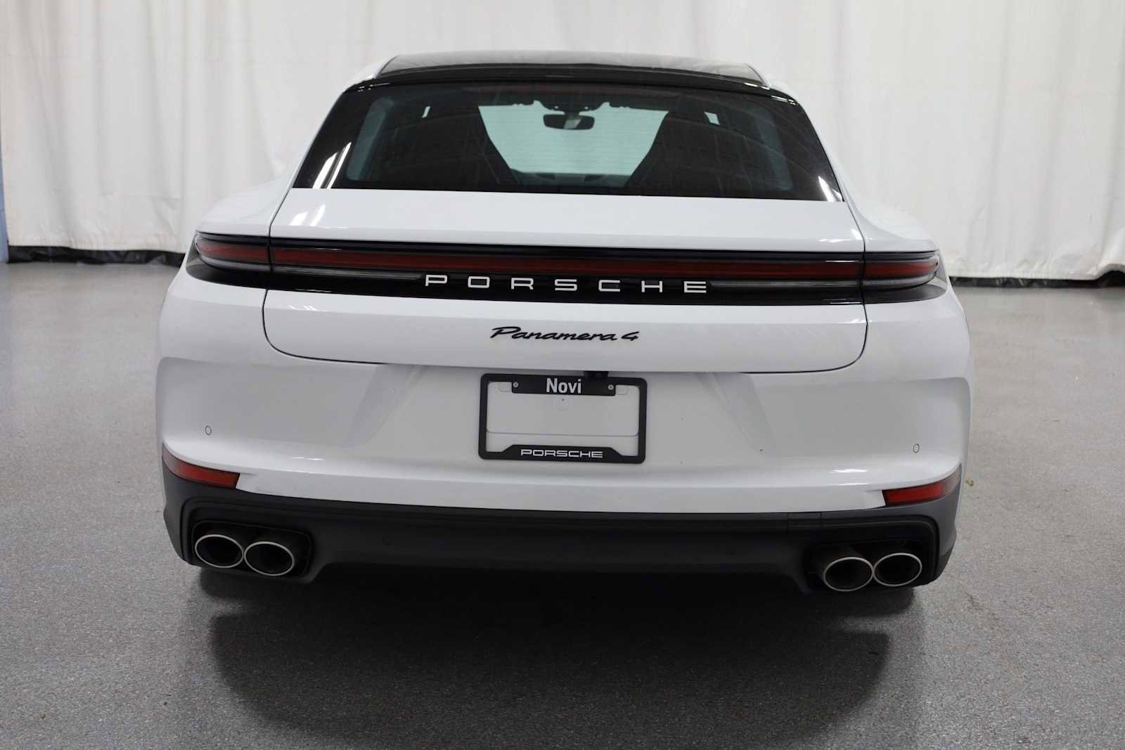 New 2026 Porsche Panamera 4 image 7