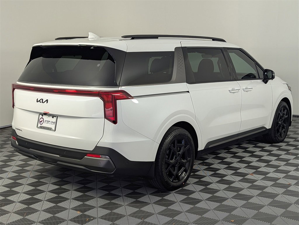 New 2026 Kia Carnival SX image 7
