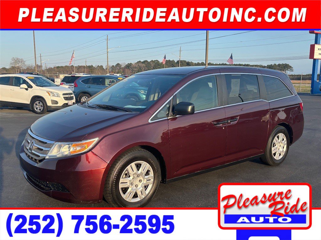 Used 2013 Honda Odyssey LX image 1