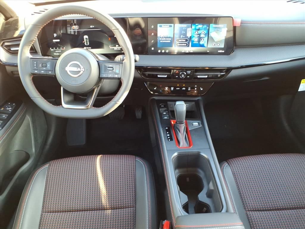 New 2026 Nissan Kicks SR w/ Cold Weather Package image 10