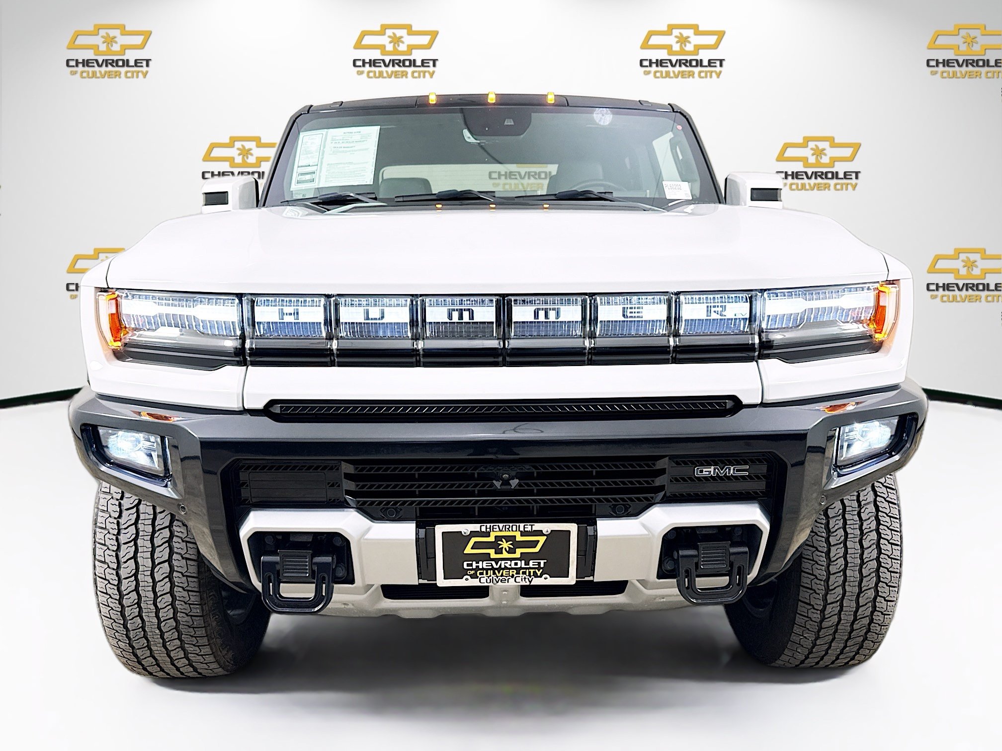 Used 2025 GMC Hummer EV 2X AWD/4WD image 2
