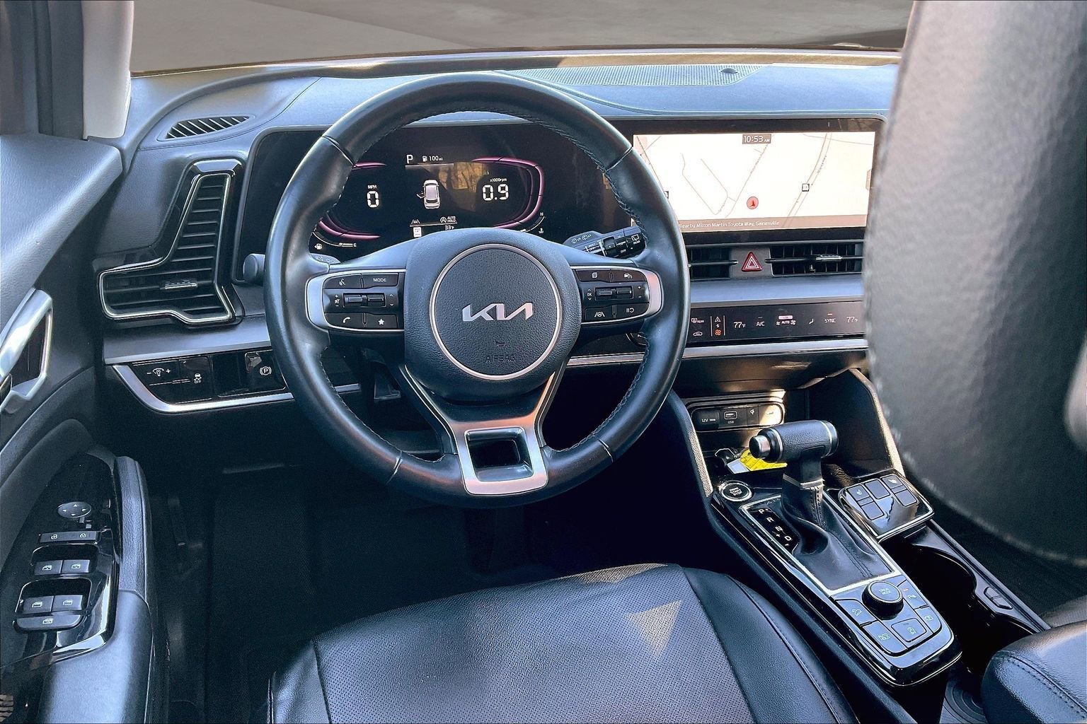 Used 2023 Kia Sportage EX image 8