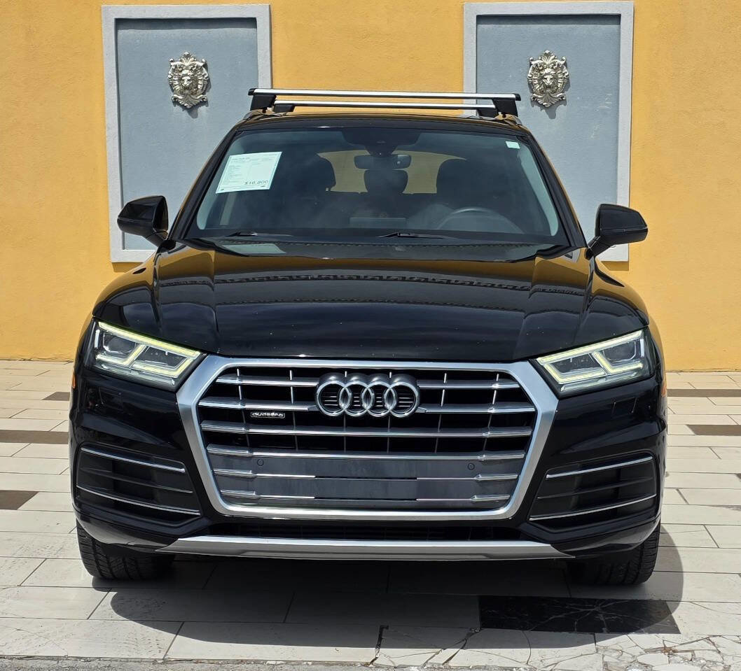 Used 2020 Audi Q5 2.0T Premium Plus w/ Premium Plus Package AWD/4WD image 1